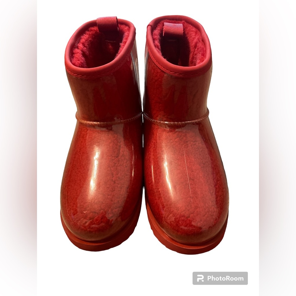 New Kids Uggs Mini Clear Boots | Size: 5